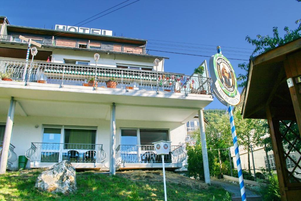 Hotel Restaurant Moselblick Wintrich Zewnętrze zdjęcie
